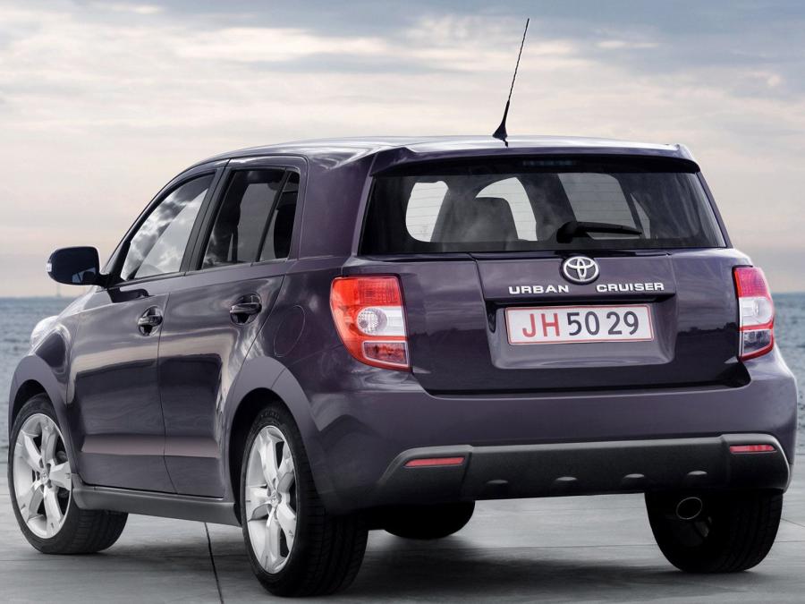  Toyota Urban Cruiser 2008 года  (фото 21 из 31)